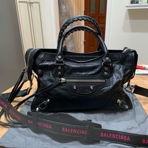 Meet your Posher, Blaire